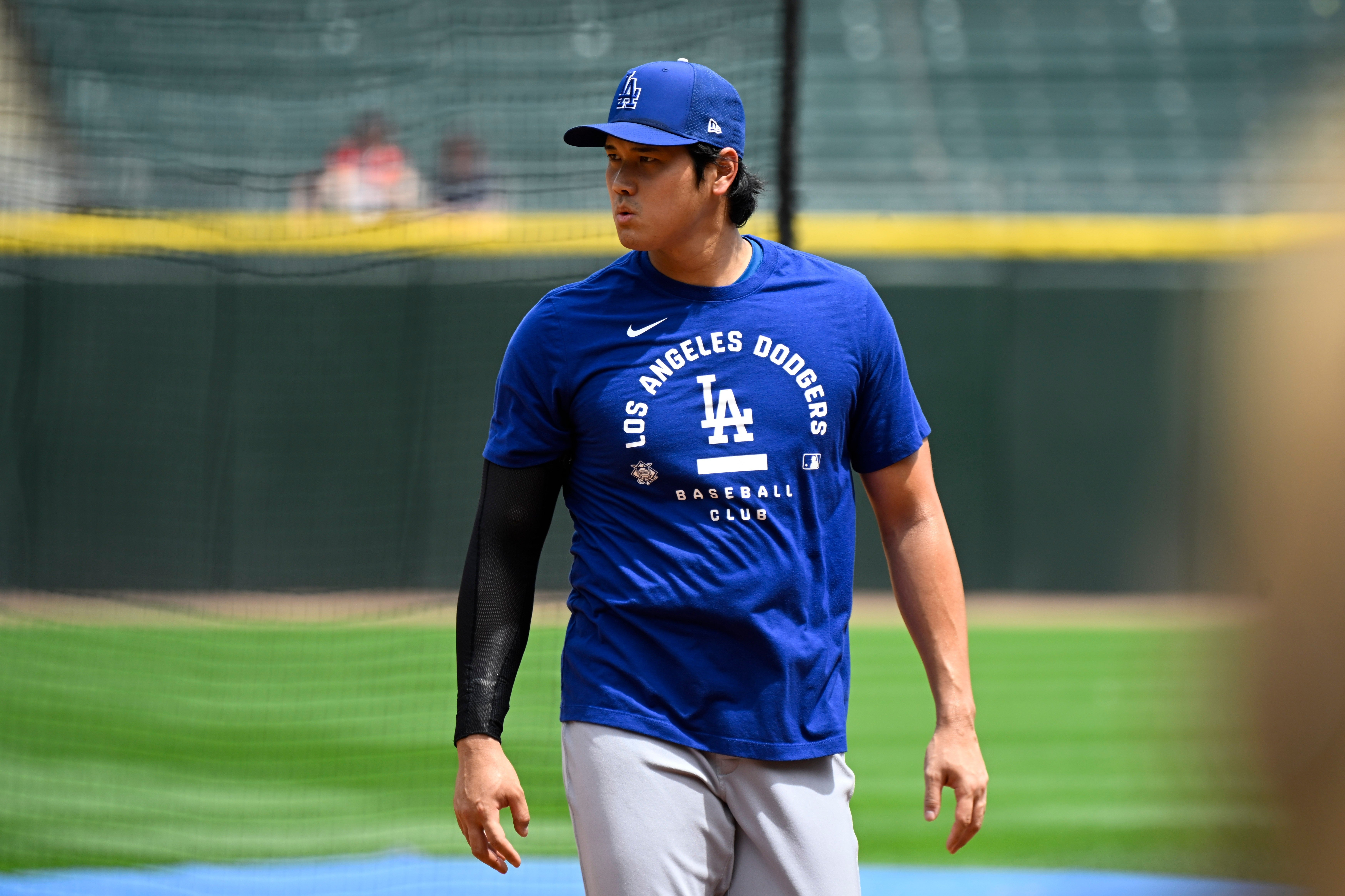 DODGERS MEDIAS BLANCAS
