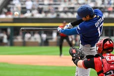 Ohtani pega jonrón para abrir juego en su regreso a la alineación de Dodgers tras lesión de rodilla
