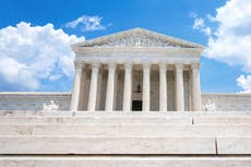 Corte Suprema no reactivará demanda de exasesor de Trump por vigilancia secreta