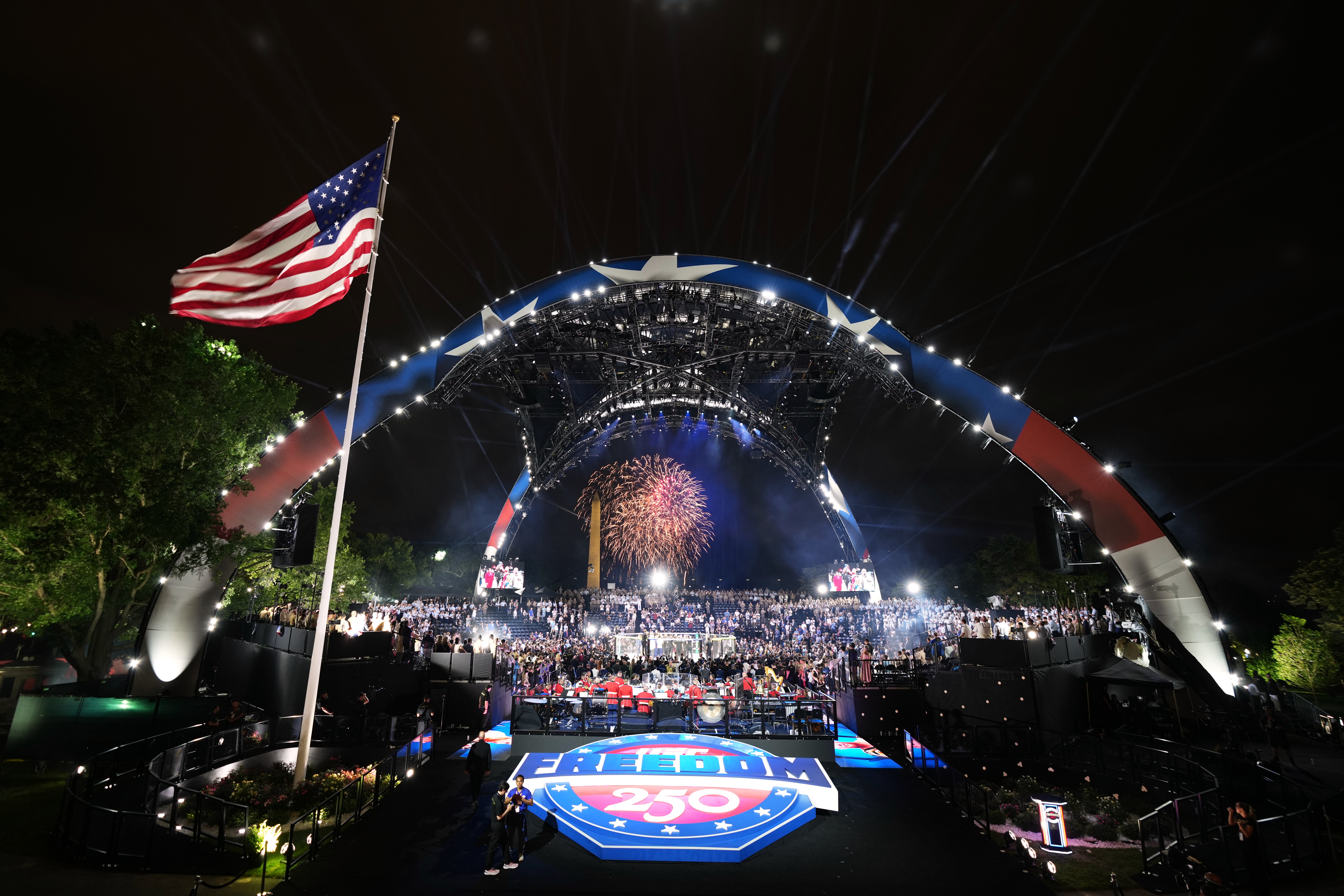 UFC-FREEDOM 250
