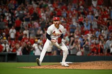 Dustin May lanza juego perfecto hasta la 7ma y completa blanqueada de 1 hit de Cardenales a Padres