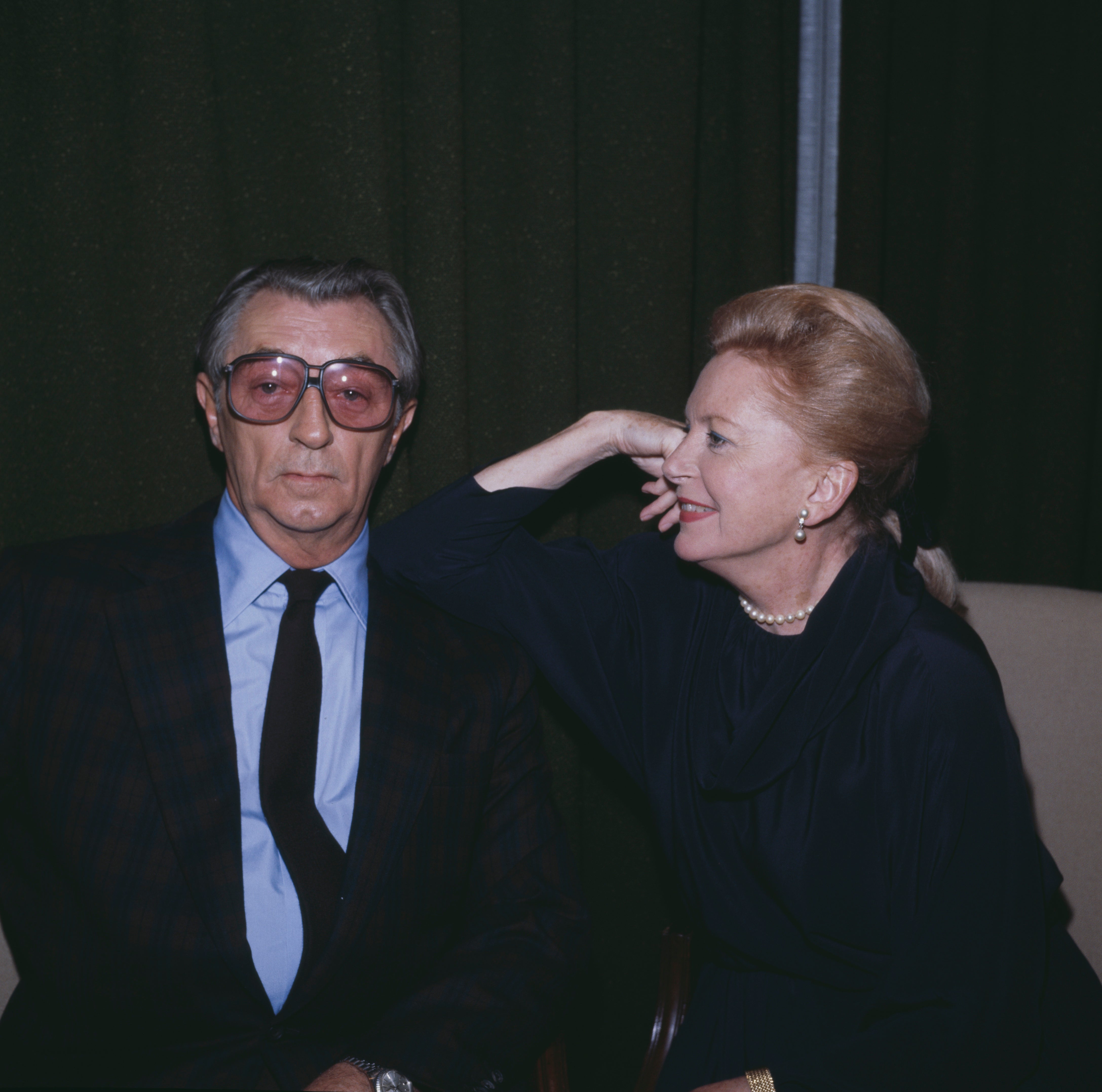 Robert Mitchum y su íntima amiga Deborah Kerr en 1984