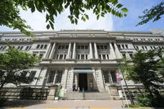 Banco de Japón sube su tasa clave al máximo en 3 décadas, un 1%, para combatir la inflación