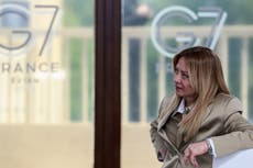 Micrófonos abiertos en el G7 captan charlas informales de líderes mundiales en medio de temas serios