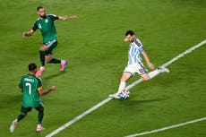 Recital de Messi: Hat-trick en inicio de su sexto Mundial y Argentina vence 3-0 a Argelia