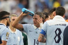 Las pausas de hidratación en el Mundial: ¿Respiro para los jugadores o maquinaria publicitaria?