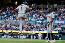 Los Gigantes vencen 7-5 a los Bravos y barren una doble cartelera dividida