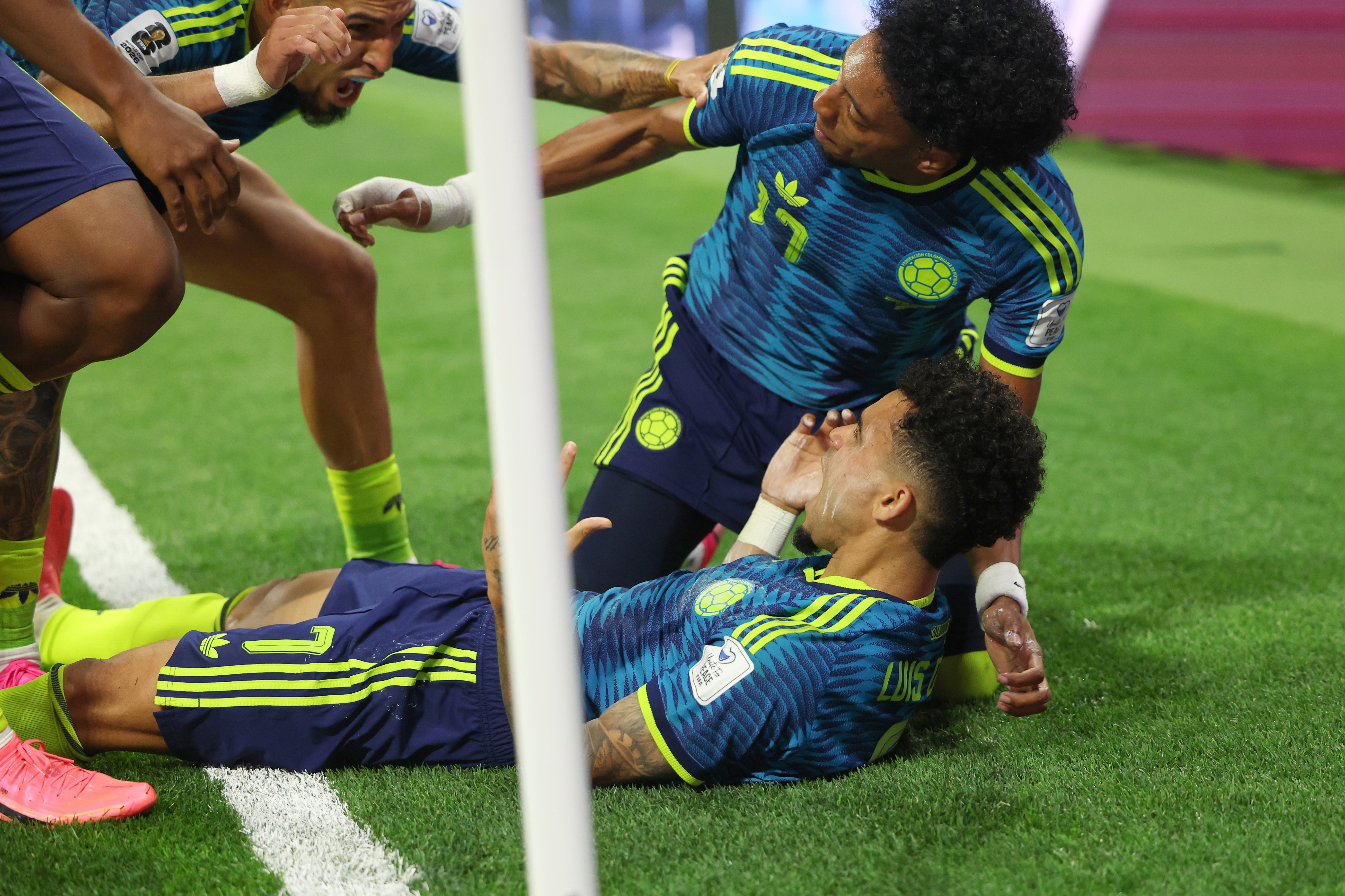 MUNDIAL-UZBEKISTÁN-COLOMBIA