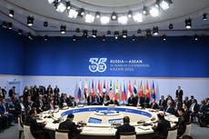 Putin y líderes del sudeste asiático acuerdan reforzar lazos en cumbre en Rusia