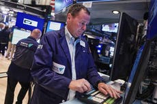 Sube Wall Street, borrando gran parte de la caída del día anterior