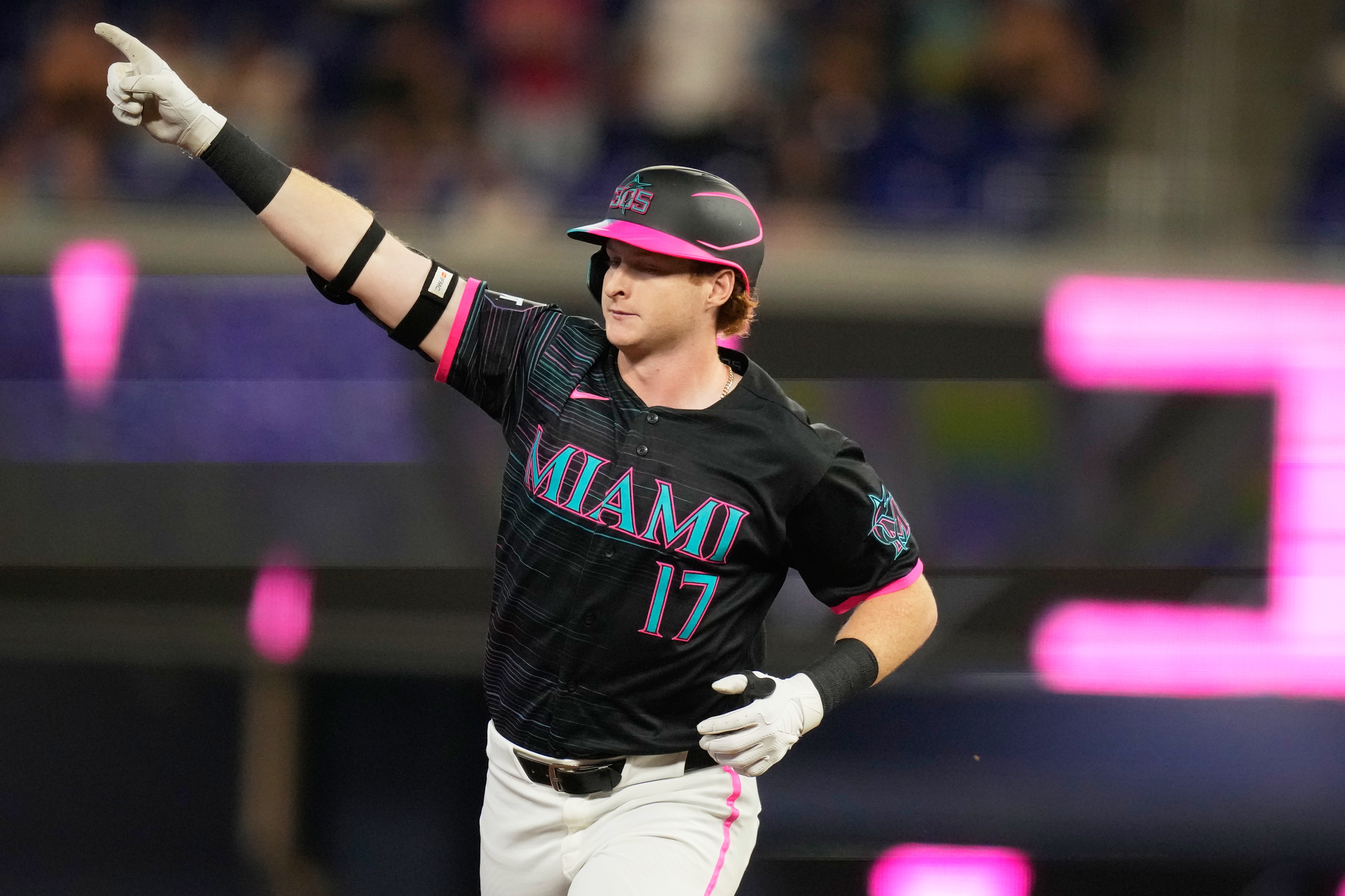 GIGANTES-MARLINS