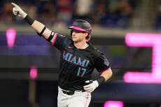 Caissie pega jonrón, doble y sencillo y guía a Marlins a vencer 4-3 a Gigantes