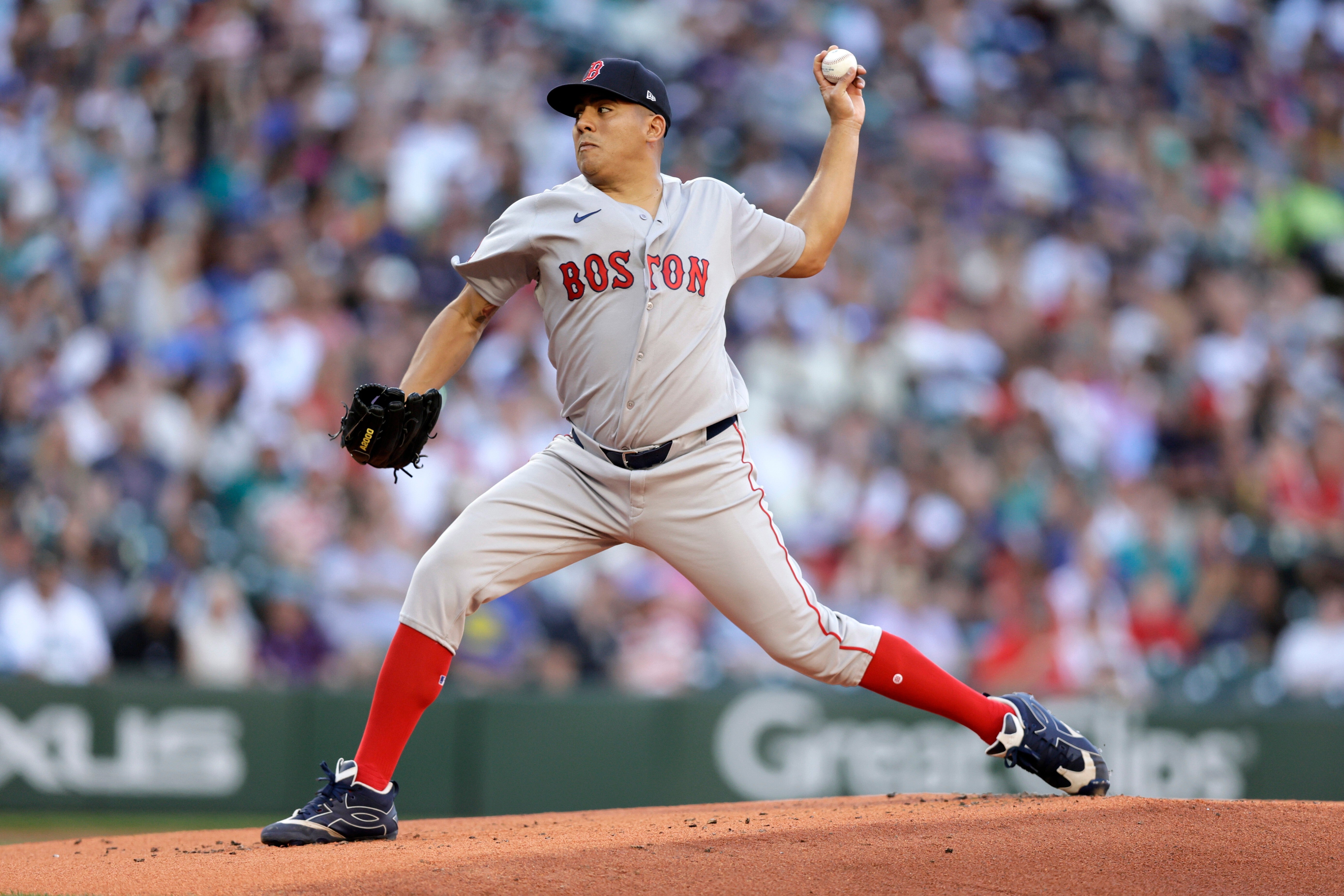 Suárez lleva un juego sin hits hasta la 7ma y Medias Rojas vencen 6-2 a Marineros