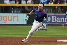 Pega Carroll triple de 3 carreras para que los D'Backs derroten 9-5 a Mellizos