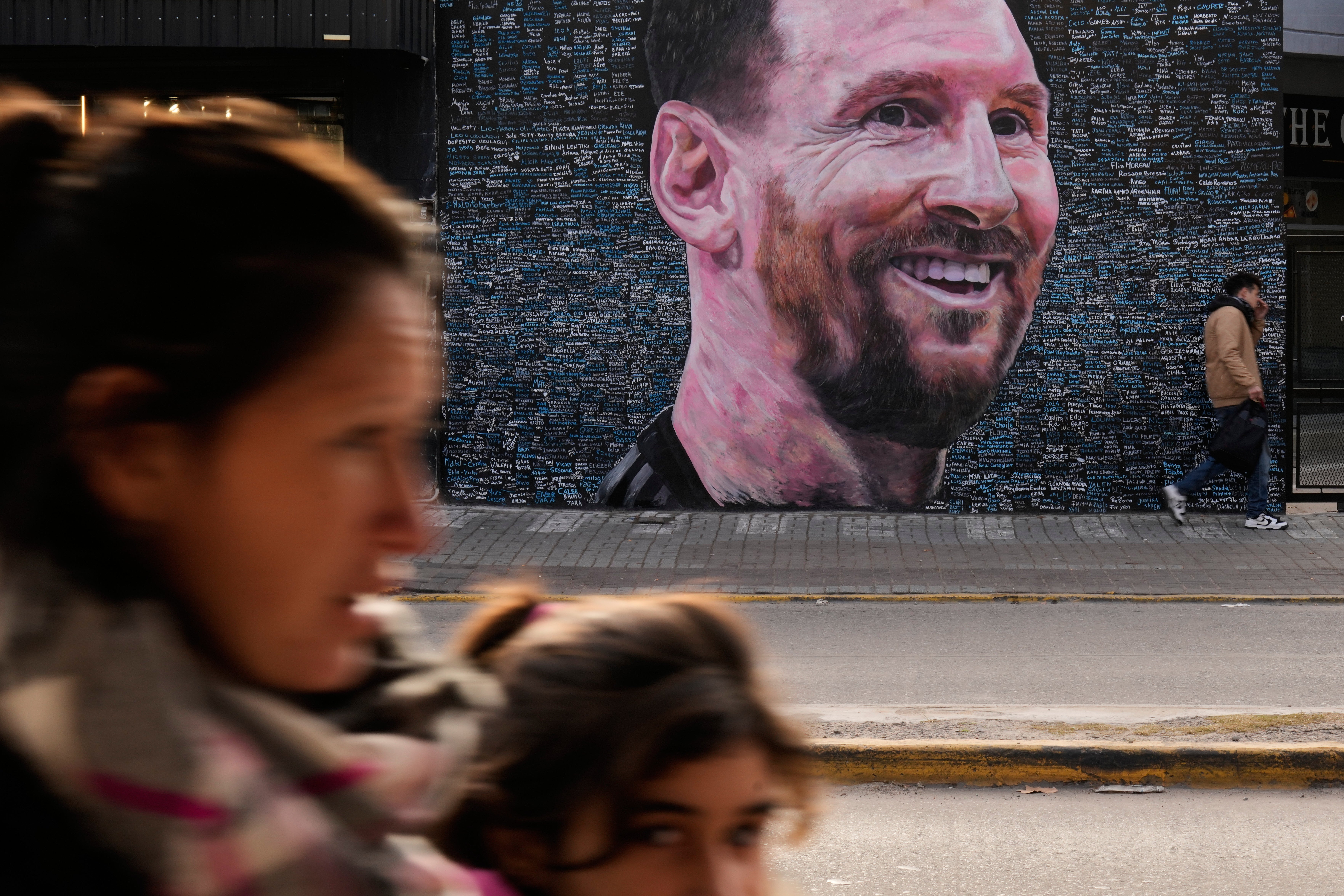 MUNDIAL-ARGENTINA-TRIBUTOS MESSI