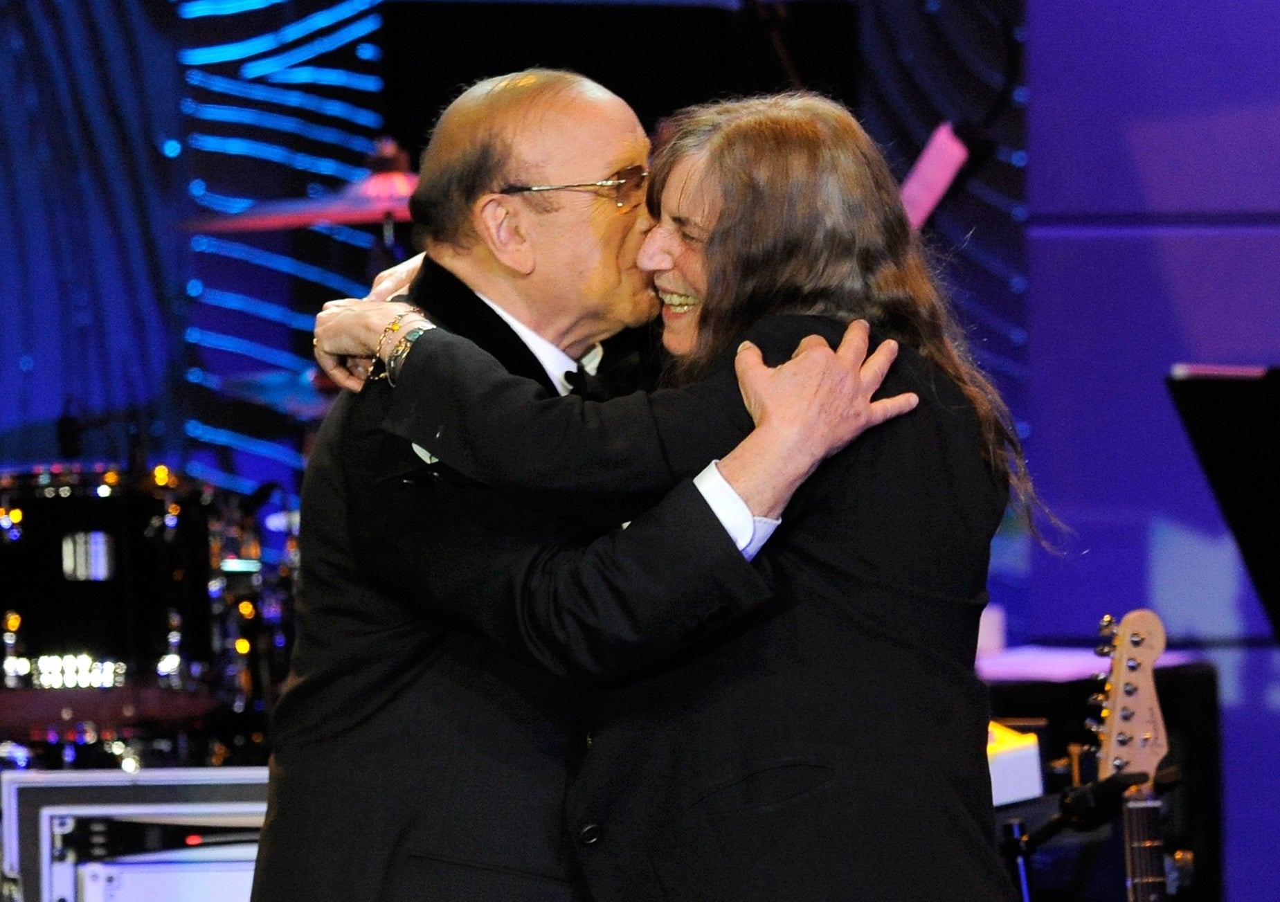 CLIVE DAVIS-DECESO