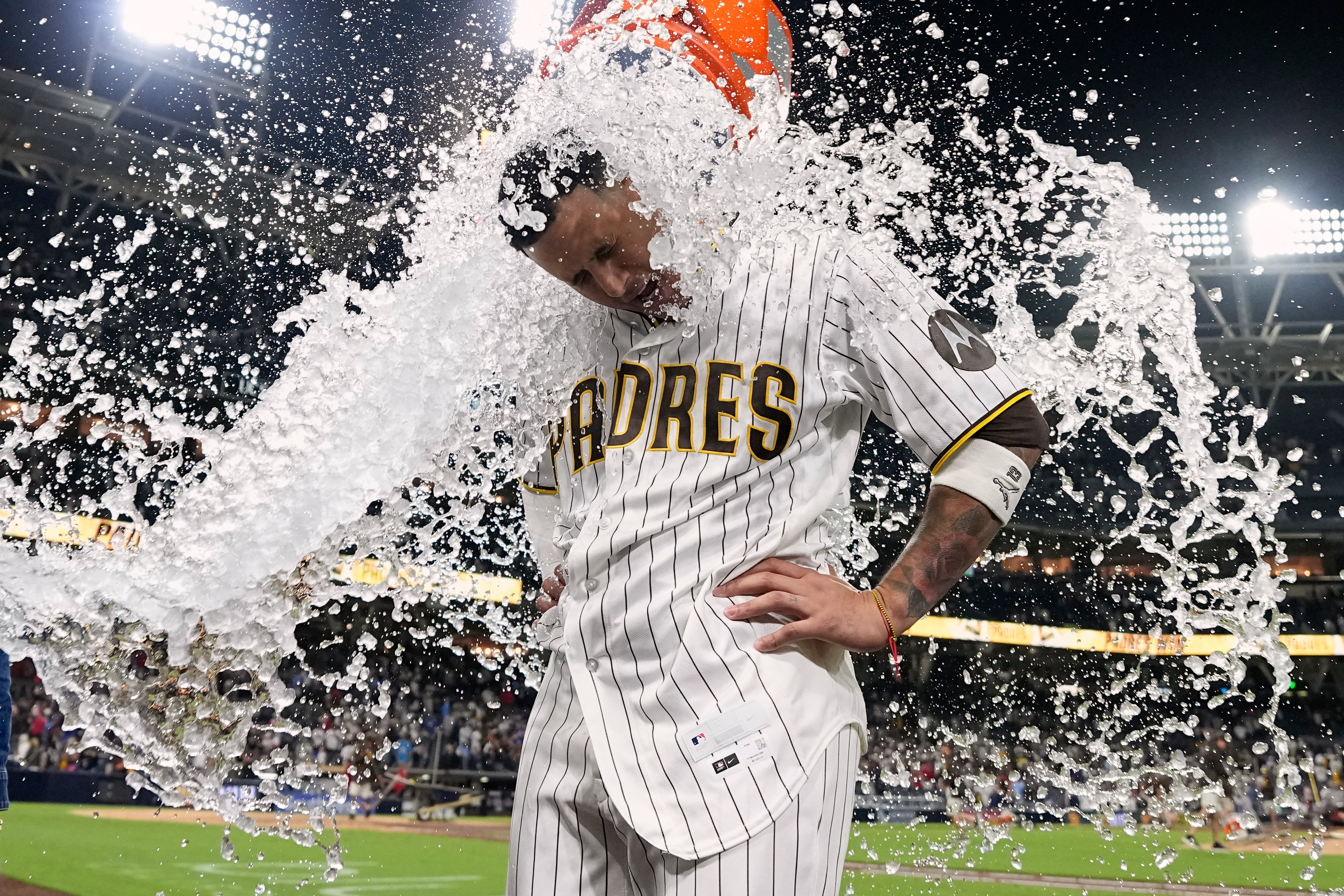 BRAVOS-PADRES