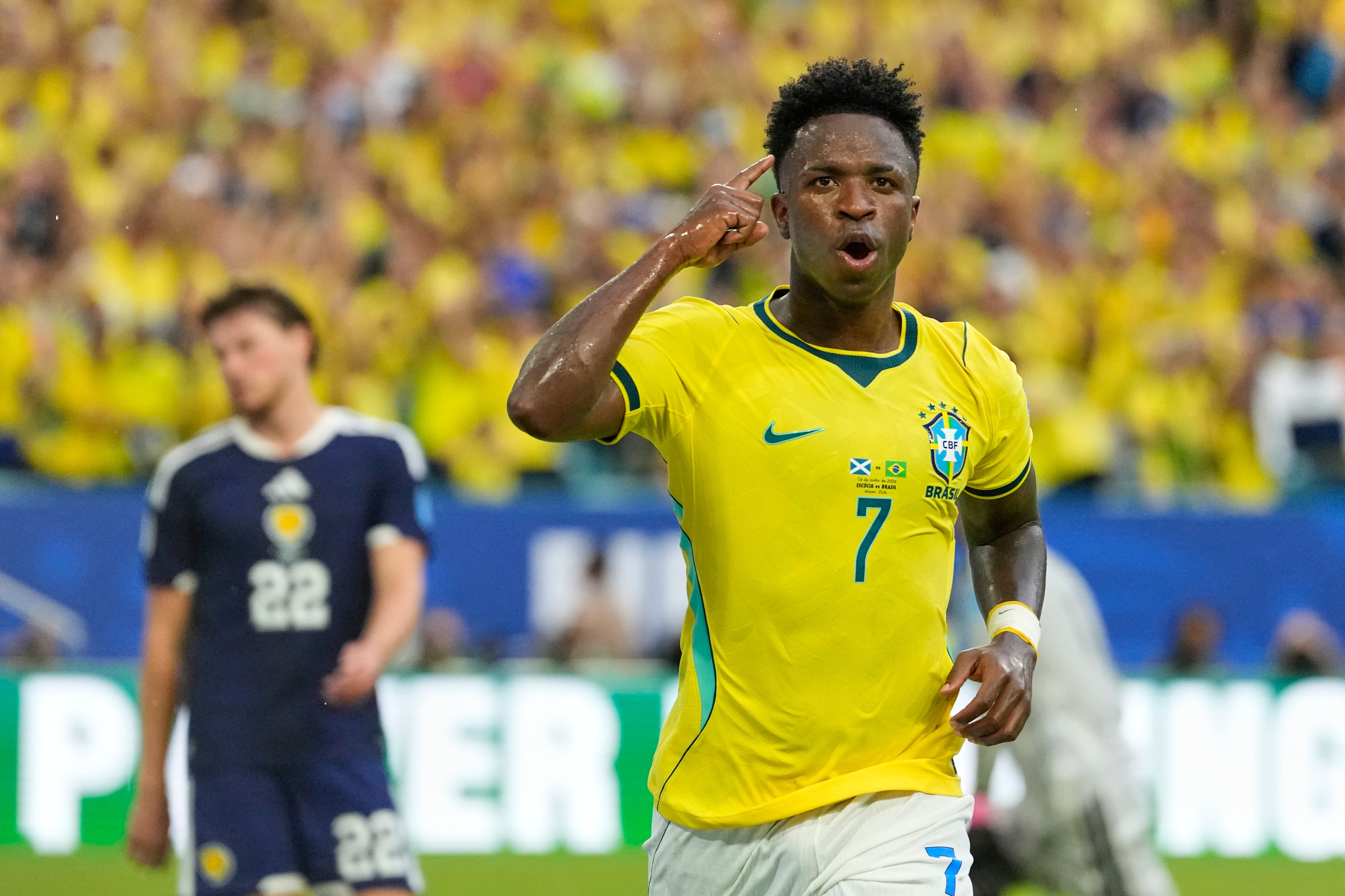 Vinícius Júnior logra doblete, Brasil vence a Escocia 3-0 y se instala en siguiente fase del Mundial