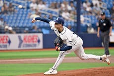 Jax domina 5 entradas y Díaz empata récord de impulsadas en triunfo 5-3 de Rays sobre Reales