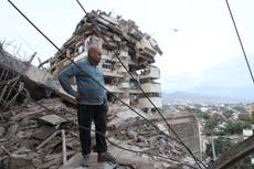 LO ÚLTIMO: Fuertes sismos golpean Venezuela, al menos 164 muertos