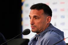 Scaloni conmovido por tragedia que atraviesa Venezuela. "Les mando fuerte abrazo"