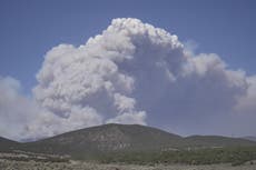 Incendio en Utah, el mayor en EEUU, se propaga velozmente y provoca más evacuaciones