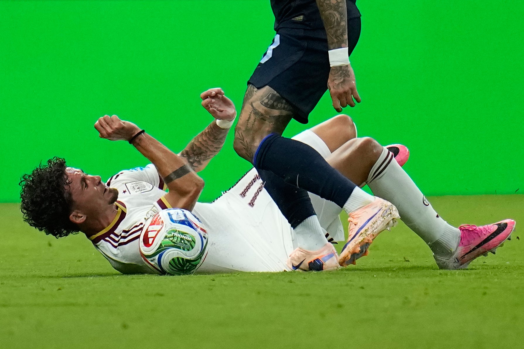 Yeremy Pino y Nico Williams se suman a la enfermería de España tras ríspido partido contra Uruguay