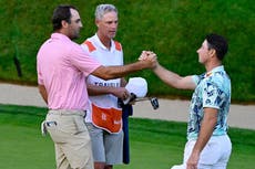 Scheffler emboca putt clave y fuerza desempate el lunes ante Hovland en el Travelers Championship