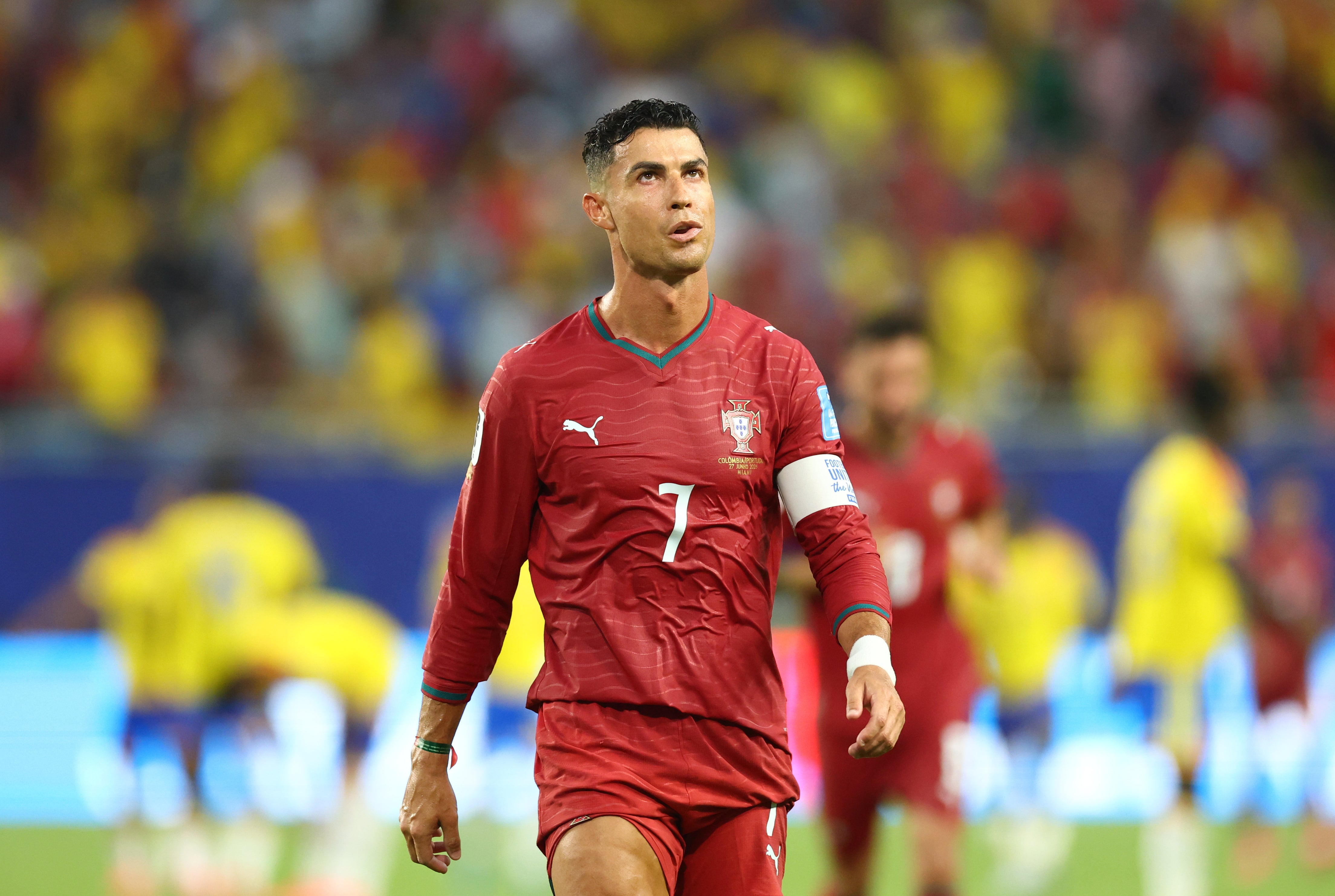 Cristiano Ronaldo muestra su frustración durante el partido de Portugal frente a Colombia