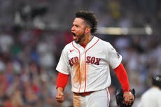 Un bat flip de 421 pies, un grito de 'Venezuela' y lágrimas de Willson Contreras por su país