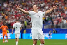 Haaland escribe la historia para Noruega. Con su gol, vence 2-1 a Costa de Marfil y reman a octavos