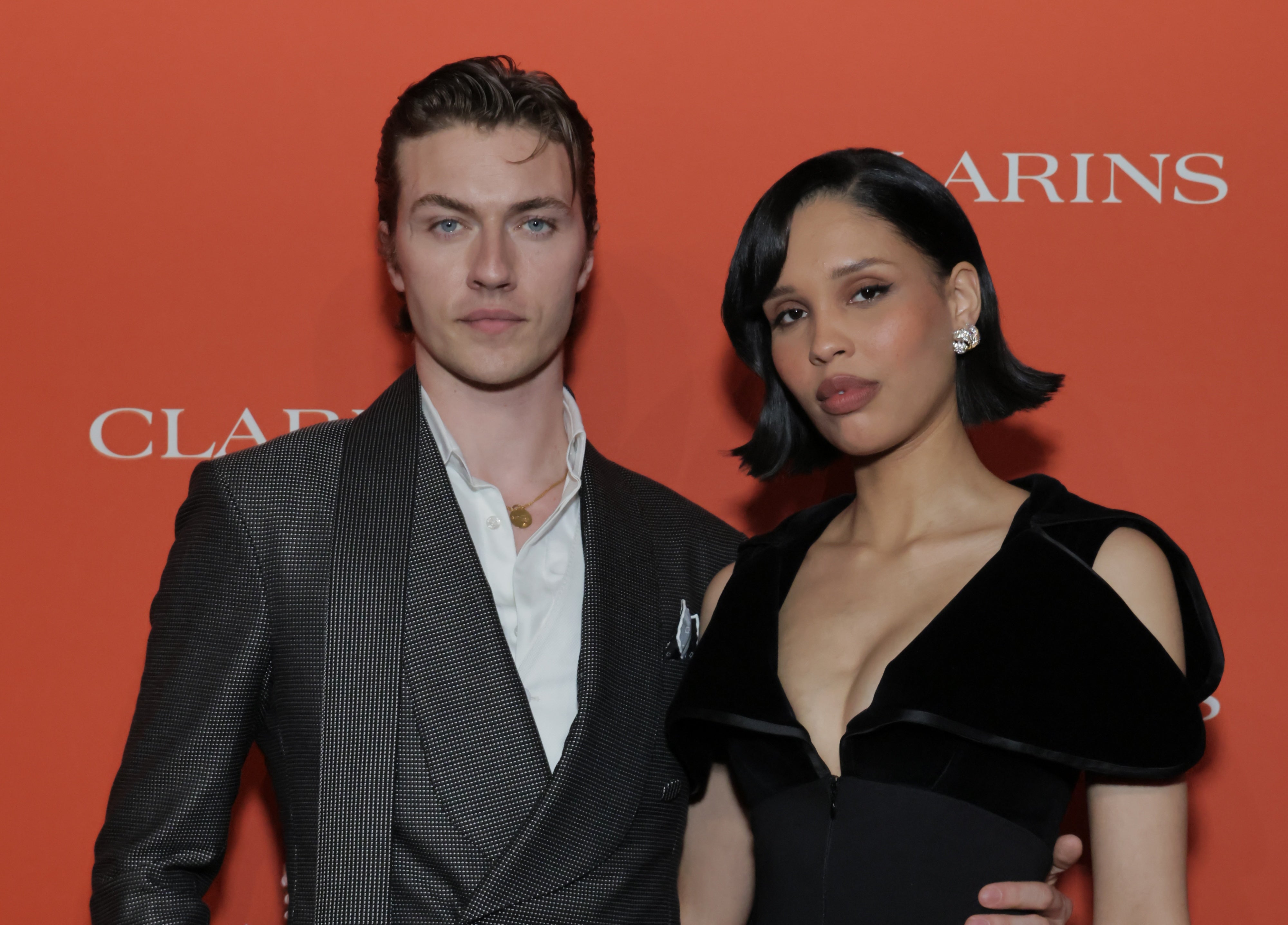 Nara Smith está casada con Lucky Smith desde 2020. La pareja tiene cuatro hijos