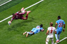 Lionel Mpasi, el arquero que tuvo a Congo al borde de una sorpresa mayúscula en el Mundial