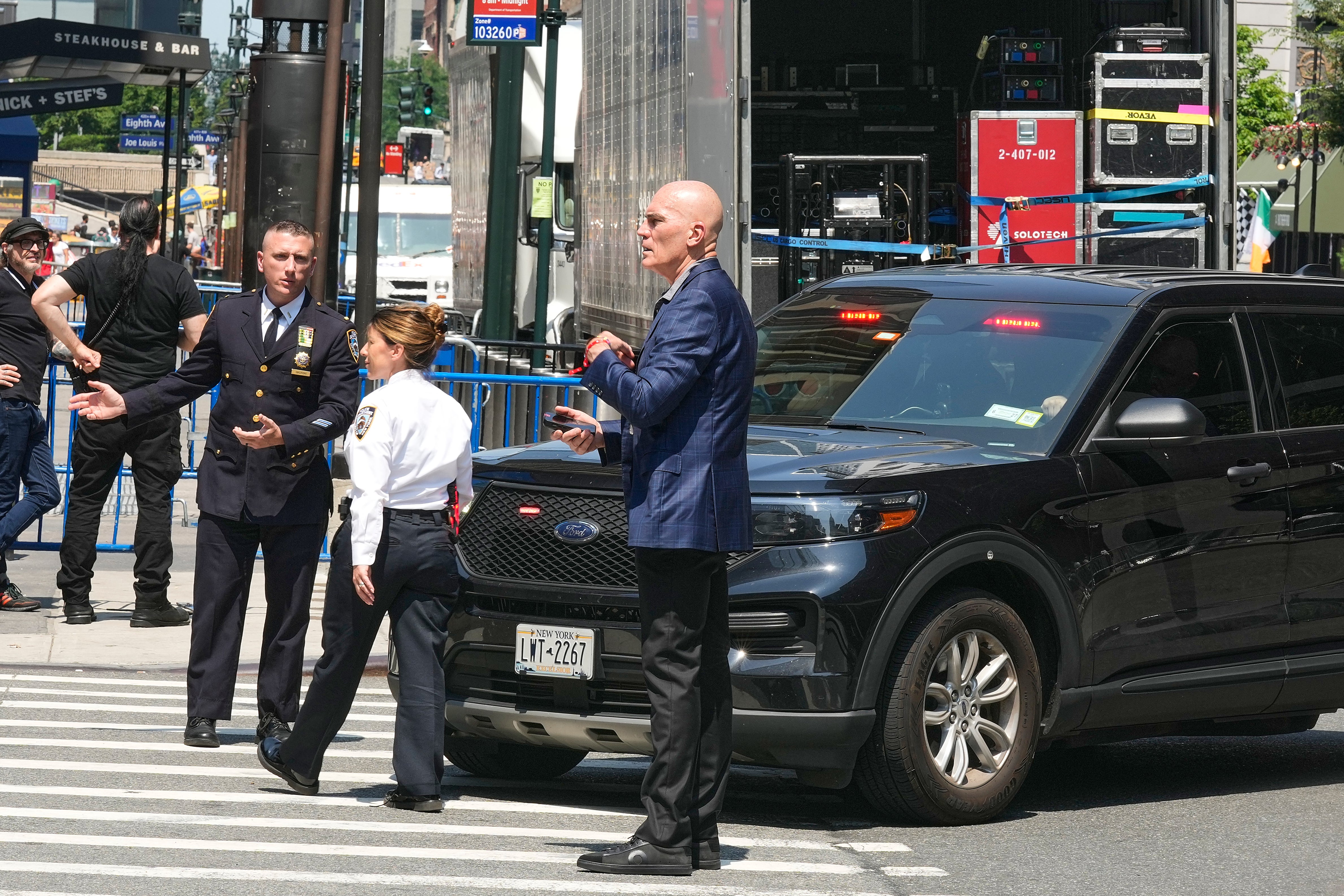 NY-4 DE JULIO-SEGURIDAD