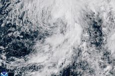 Se forma la tormenta tropical Douglas en el océano Pacífico; no representa amenaza para tierra firme
