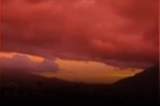 Imágenes impactantes muestran cielos rojos sobre Caracas días después del terremoto