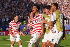 Un discreto Malik Tillman deja huella con gol y calcetín ensangrentado en el Mundial
