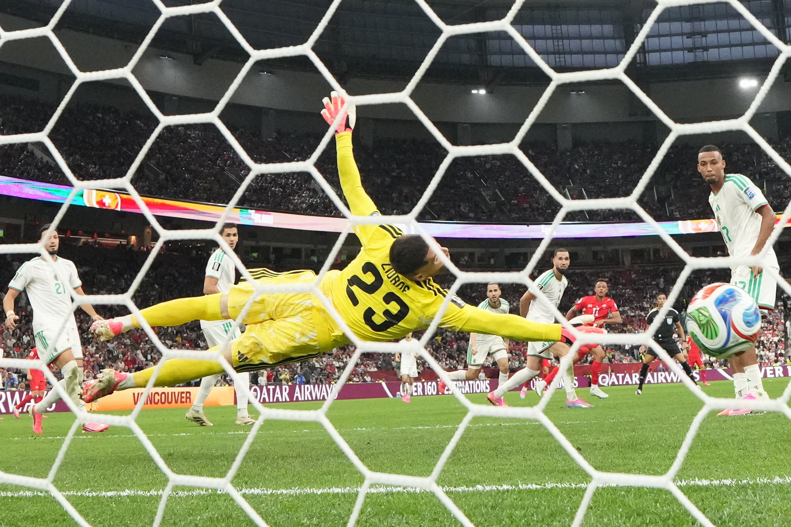 MUNDIAL-SUIZA-ARGELIA
