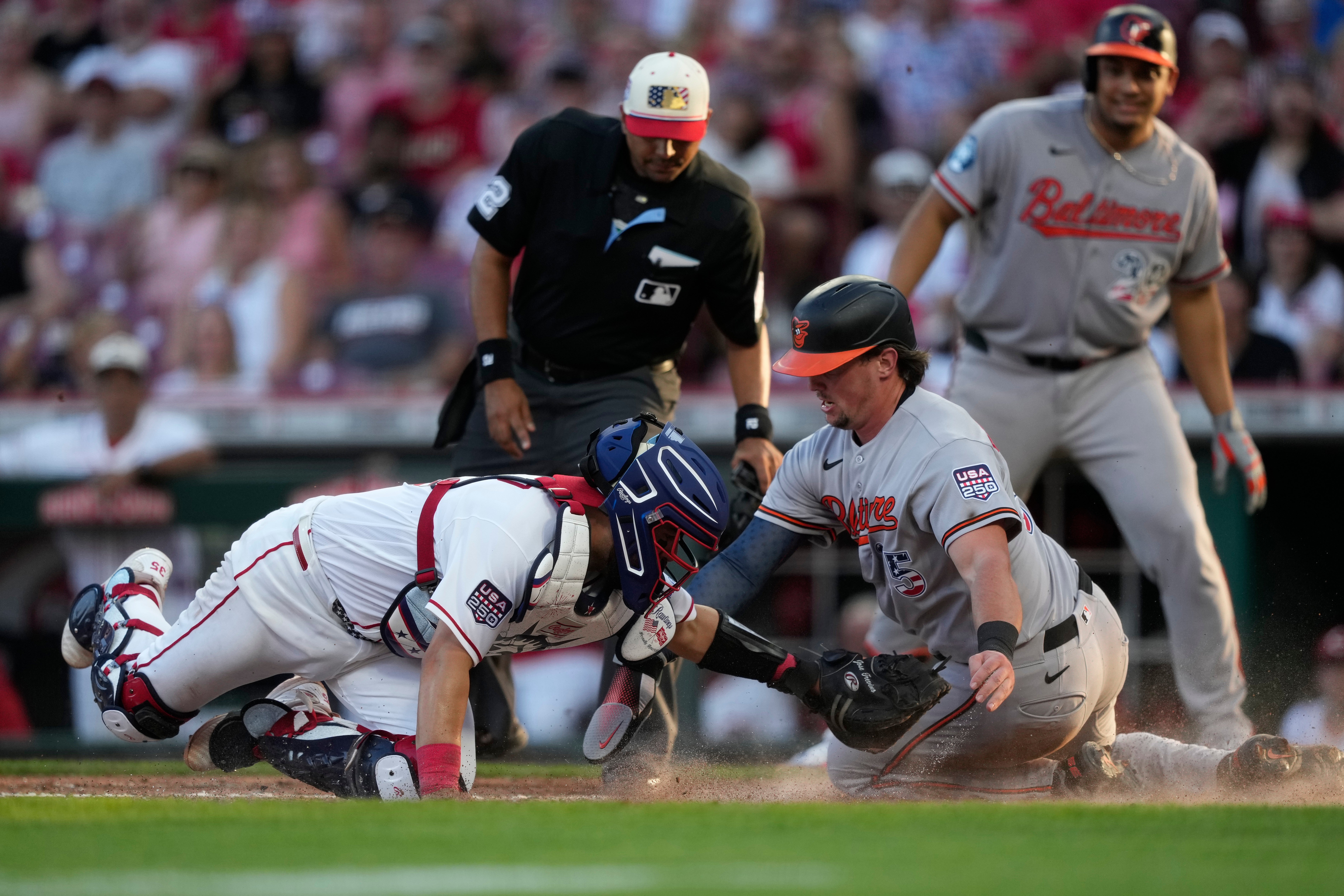 ORIOLES-ROJOS