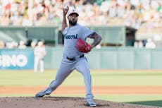 Alcántara luce bien, López pega jonrón y Marlins vencen 7-2 a los Atléticos