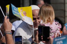 El papa se va de vacaciones tras mostrar firmeza en la escena internacional y eclesial