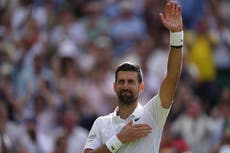 Djokovic rompe otro récord de Federer en Wimbledon pese a sus 'colapsos' en la Cancha Central