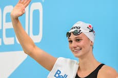 Summer McIntosh bate el récord mundial de 200 mariposa en pruebas de Canadá