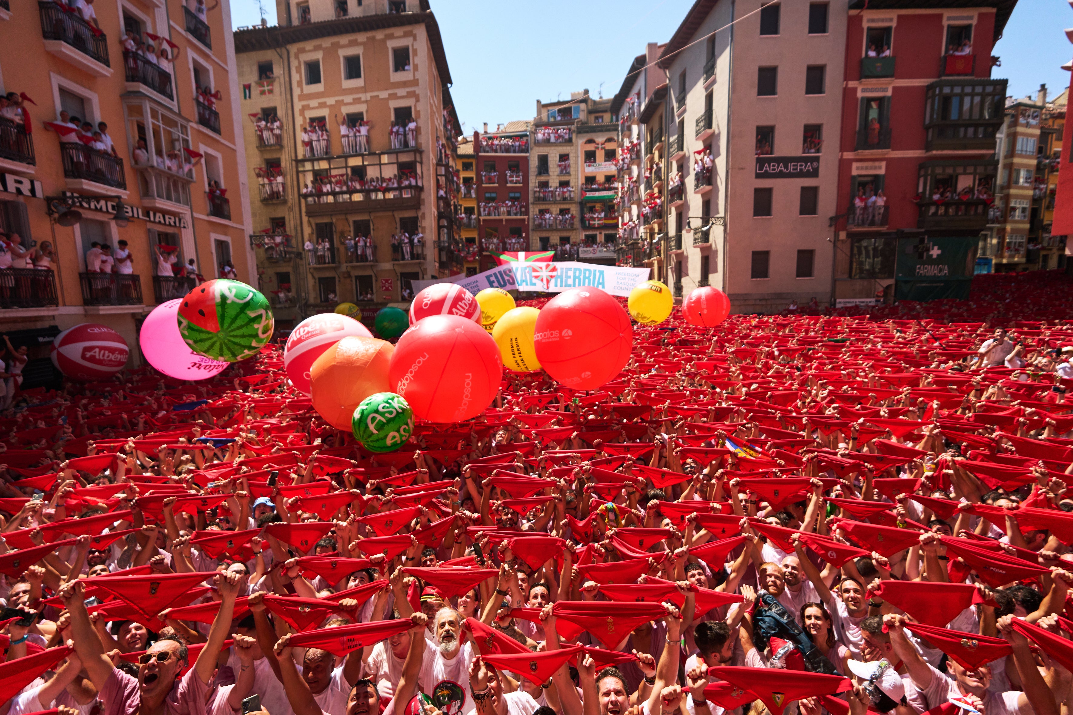 PAMPLONA-HEMINGWAY