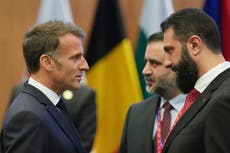 Macron se convierte en primer líder occidental en visitar Siria tras caída de Assad
