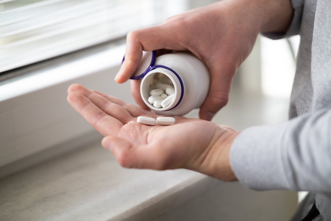 El magnesio sí tiene efectos fisiológicos reales, pero estos suelen confundirse con beneficios clínicos que no se han establecido de manera concluyente en personas sanas