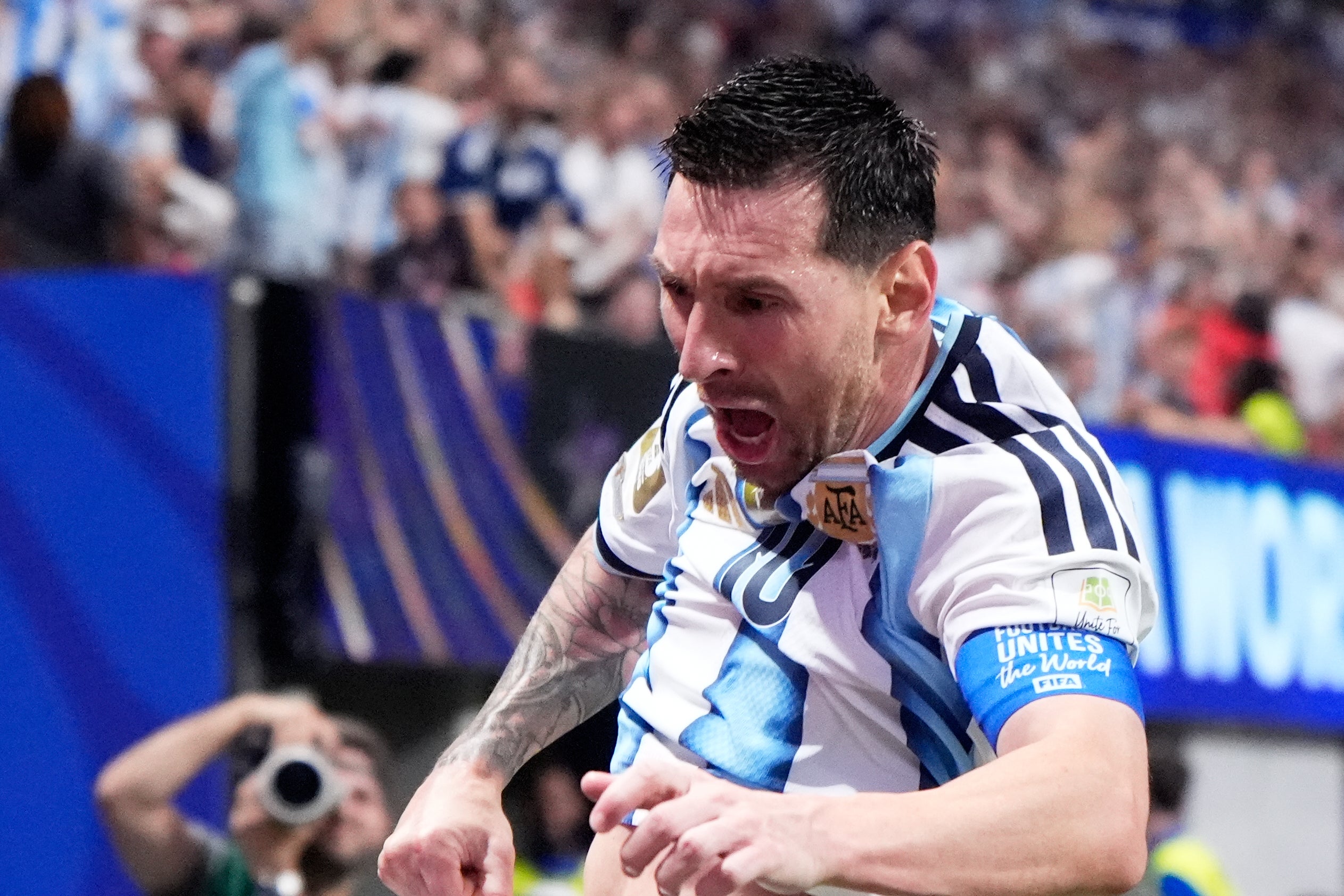 Lionel Messi marca su octavo gol en el Mundial y lidera la carrera por la Bota de Oro