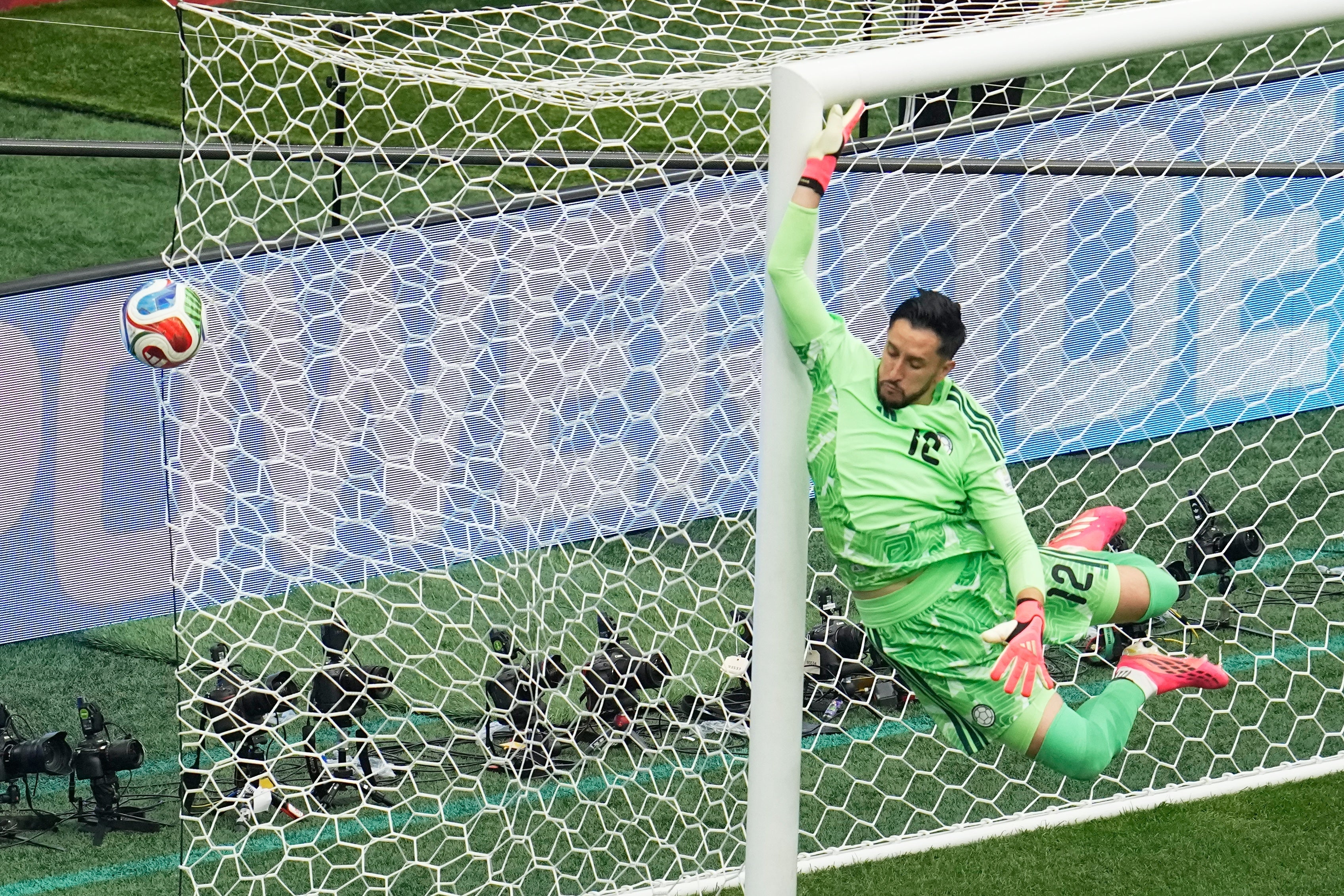 MUNDIAL-SUIZA-COLOMBIA