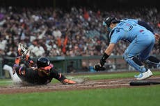 Azulejos vencen 9-3 a los Gigantes y Jonatan Clase conecta su 1er jonrón de la temporada