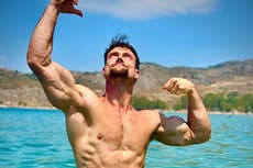 El influencer de ‘looksmaxxing’ Connor Murphy se ahoga tras huir de la policía